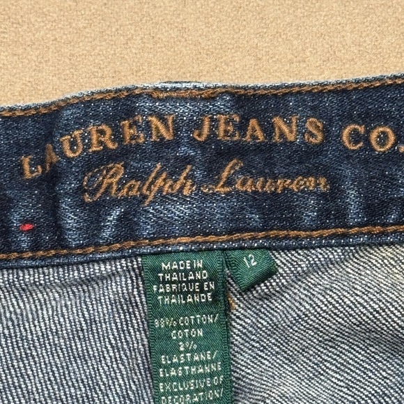 Classic Blue Women's Jeans - Picture 4 of 6